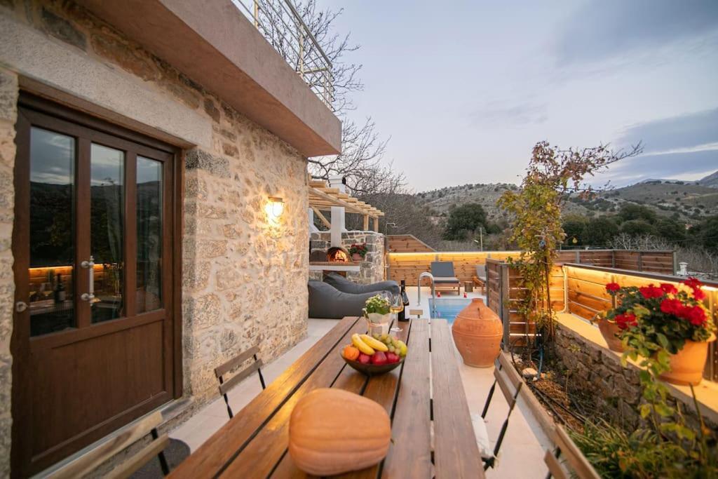 Lasithi Luxury Villa Mesa Lasithi Esterno foto