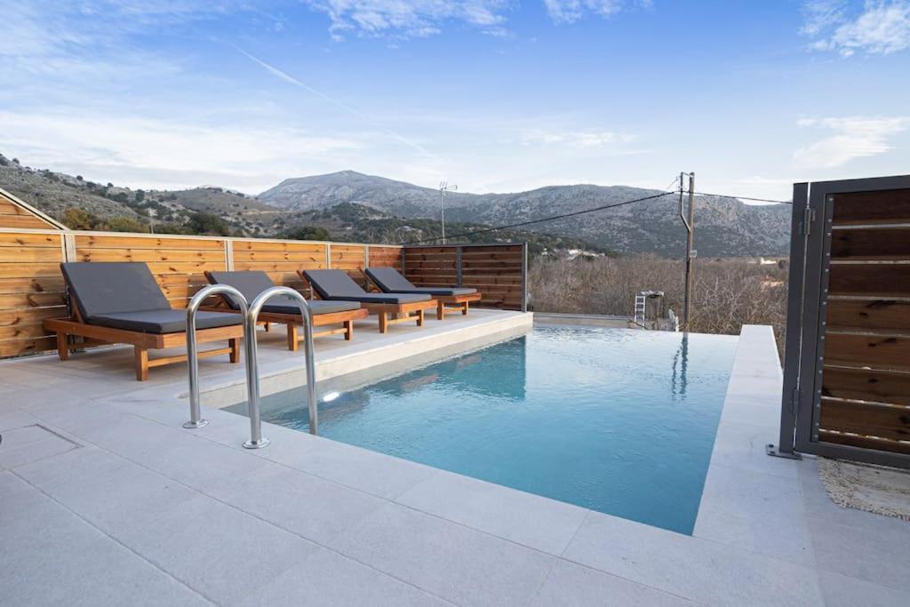 Lasithi Luxury Villa Mesa Lasithi Esterno foto