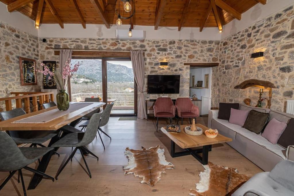 Lasithi Luxury Villa Mesa Lasithi Esterno foto