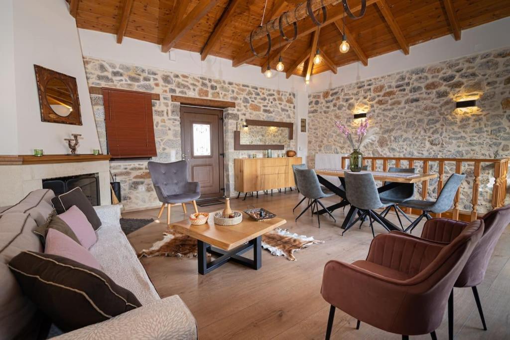 Lasithi Luxury Villa Mesa Lasithi Esterno foto